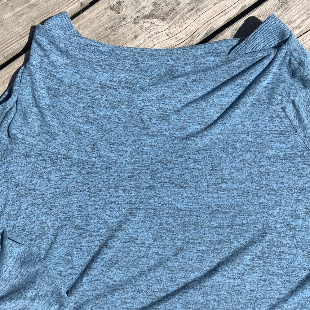 Zenergy by Chico’s Tunic Size 2 (women’s LG)